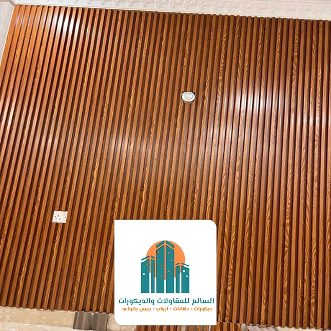 فني تركيب بديل الخشب